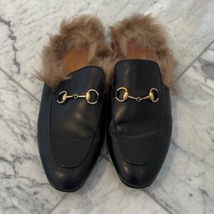 Gucci Black Leather Fur-Lined Loafers